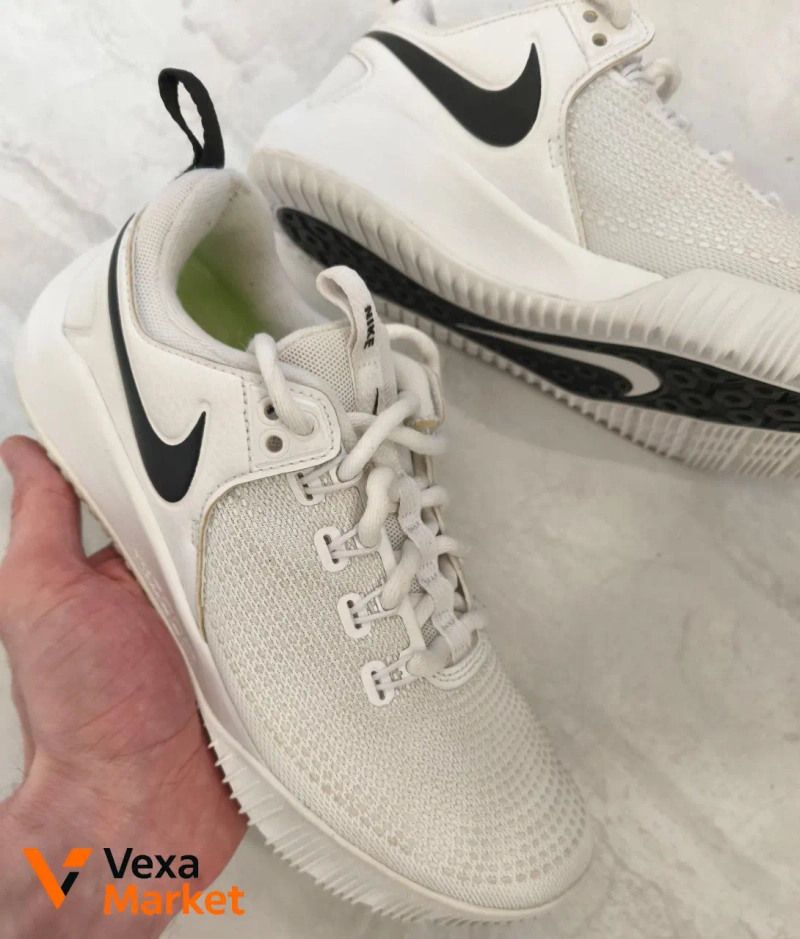 Кросівки Nike білі (устілка 23.5 см) — фото 2