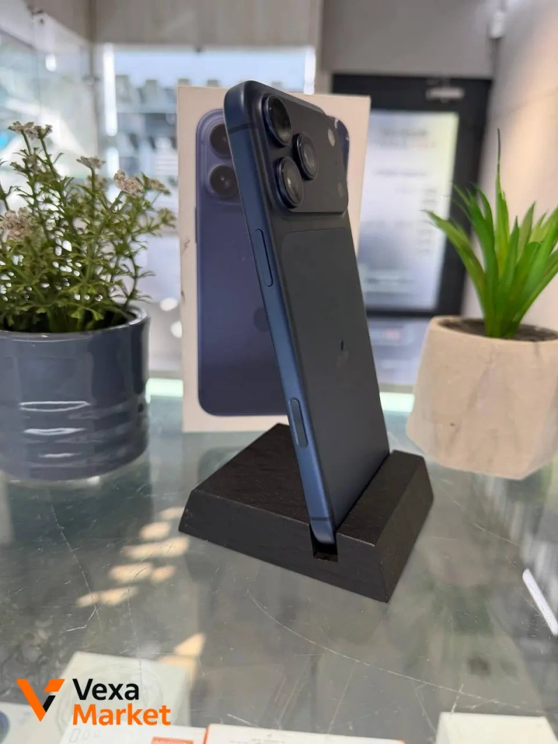 iPhone 17 Pro Max 256GB Blue — фото 3