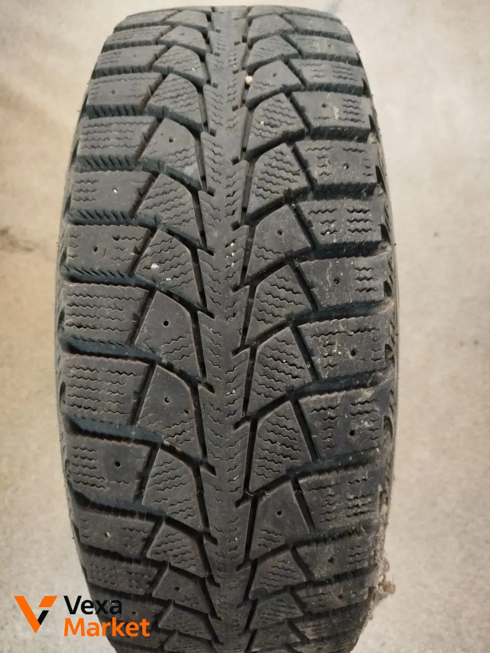 Комплект зимних шин с дисками 175/65R14, разболтовка 5х100