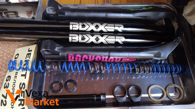 Вилка Rock Shox Boxxer 2018-2019 Coil RC — фото 4