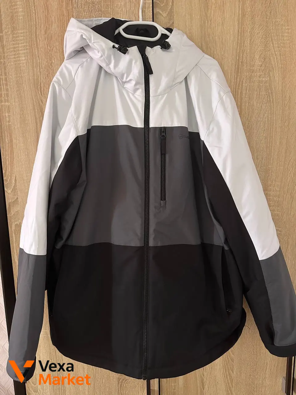 GLISSADE Демисезонная куртка XL/58