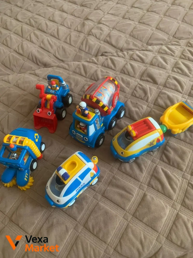 Дитячі іграшкові машинки WOW Toys та пов'язки — фото 7