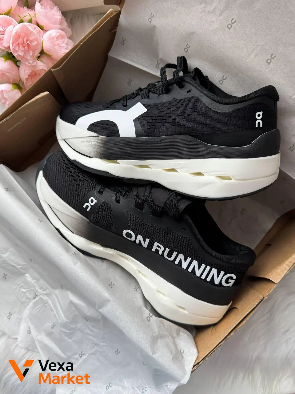On Cloudboom Runner Black/White