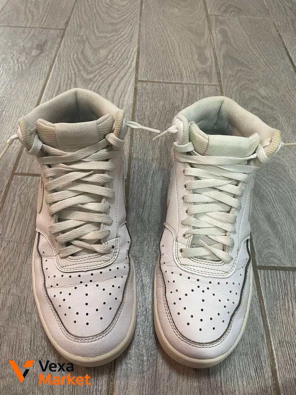 Nike Court Vision High 40.5/26