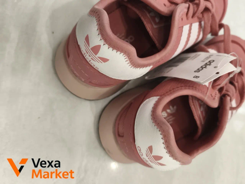 Adidas Весна-літо 36.5 — фото 3