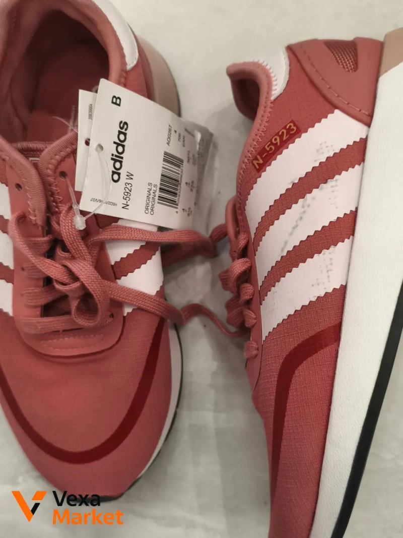 Adidas Весна-літо 36.5 — фото 4