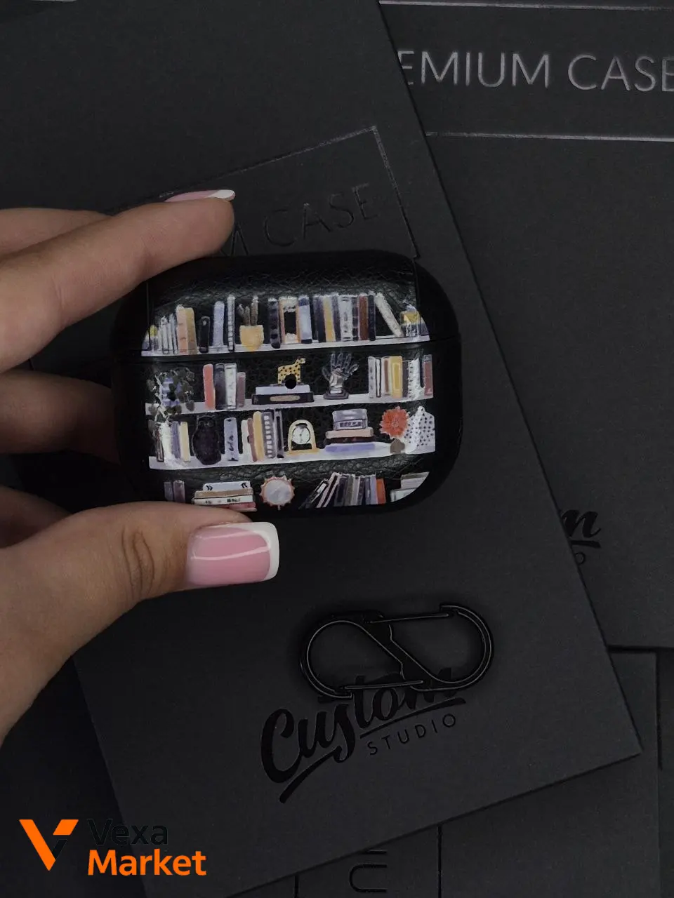 Чохол для AirPods Pro 3 з принтом "Книжкова полиця"