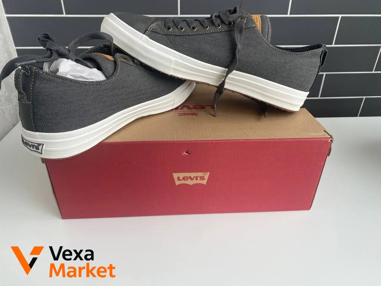 Мужские кеды Levi’s темно-серые/черные US 10.5 / EUR 44.5