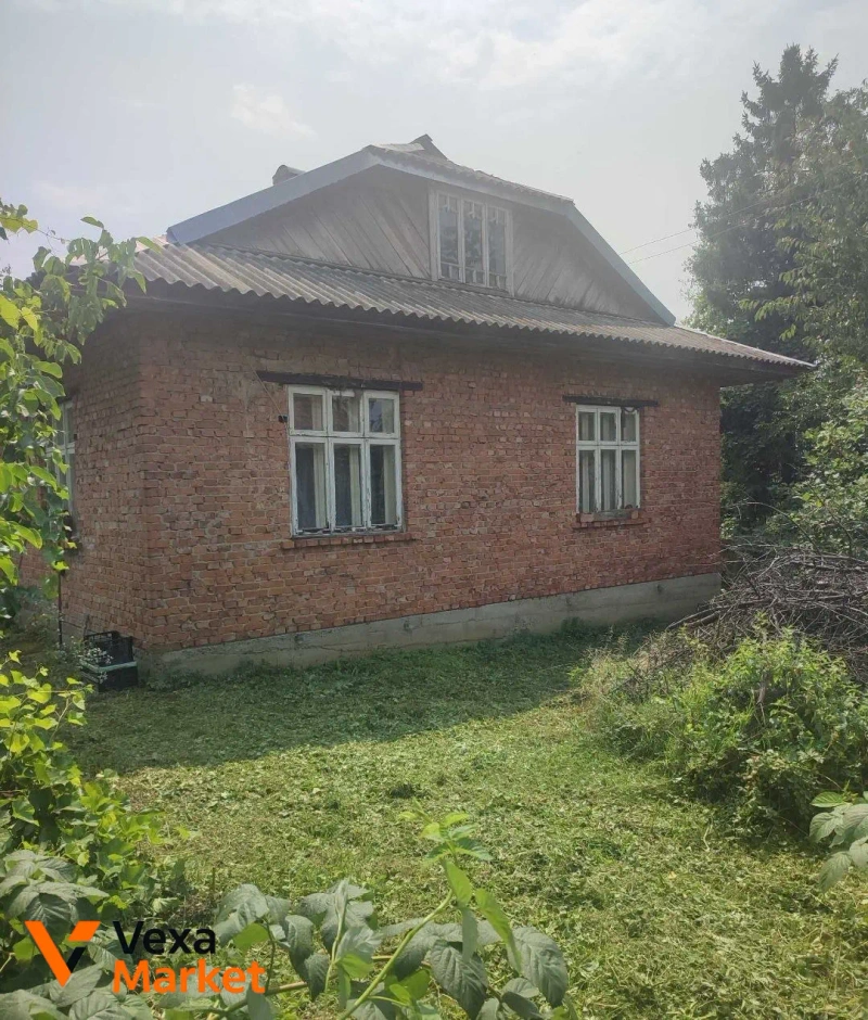 Продаж двоповерхового цегляного будинку в с. Трач, Івано-Франківська область — фото 3