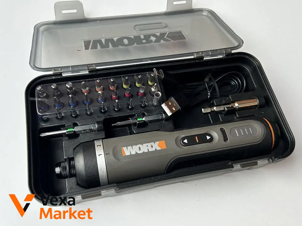 Аккумуляторная отвертка Worx WX242 с насадками в кейсе