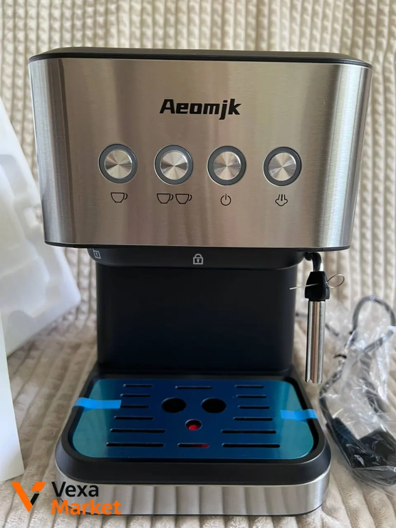 Полуавтоматическая кофемашина Aeomjk CM3010 — фото 2