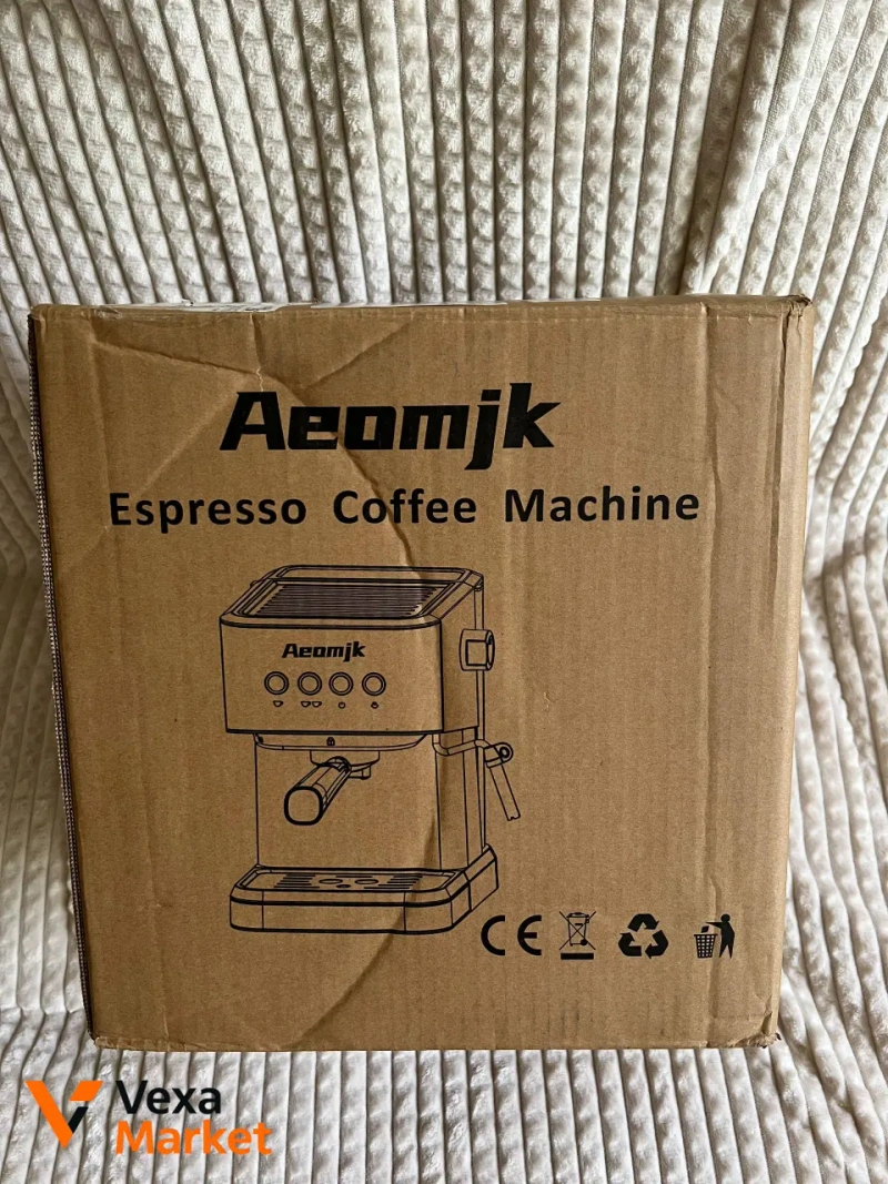 Полуавтоматическая кофемашина Aeomjk CM3010 — фото 5