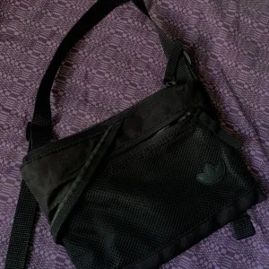 Сумка через плече Adidas Original Black