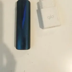 Lil Solid та зарядний адаптер Glo