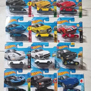 Колекційні машинки Hot Wheels та Matchbox (Ferrari, Porsche, Bugatti)