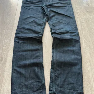 Guess Jeans