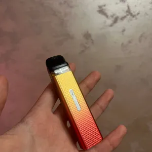Vaporesso Xros Mini та Xros 4 Mini