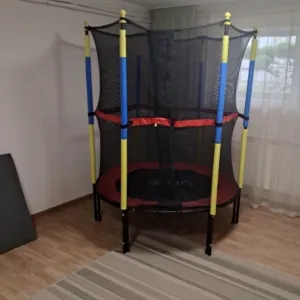 Батут детский с защитной сеткой