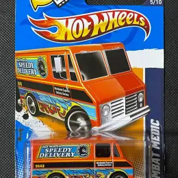 Hot Wheels Combat Medic HW City Works '12