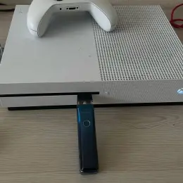 Xbox One S + Геймпад + Pod-система