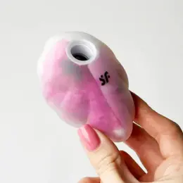 Satisfyer Cloud Dancer Вакуумно-імпульсний стимулятор для клітора