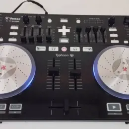 Мікшерний пульт Vestax Typhoon