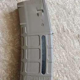 Магазин Magpul PMAG 30 AR/M4 GEN M3 Window FDE 5,56x45