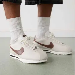 Nike Cortez Бежевые мужские кроссовки