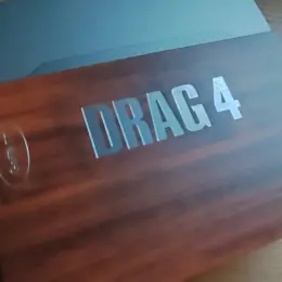 Боксмод Voopoo Drag 4 з атомайзером UFORCE-L та акумуляторами