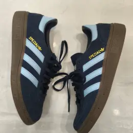 Adidas Spezial шкіра 36.5