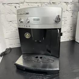 Кавомашина DeLonghi Magnifica