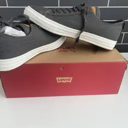 Мужские кеды Levi’s темно-серые/черные US 10.5 / EUR 44.5