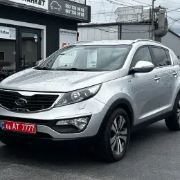 Kia Sportage 2012 Дизель 2.0л Автомат Полный привод Серый