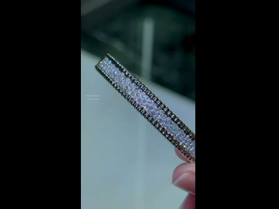 Van Cleef & Arpels Perlée браслет с бриллиантами, 3 ряда, средняя модель, 18К золото, 29.98 г, размер 17