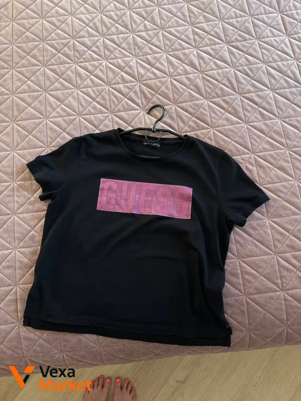 Футболка Guess черная женская