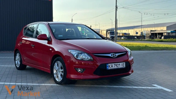 Hyundai i30 2010 1.6 Дизель
