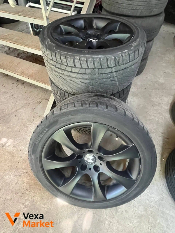 Комплект разношироких дисков R18 5x120 Стиль 124 для BMW E39, E60, X5
