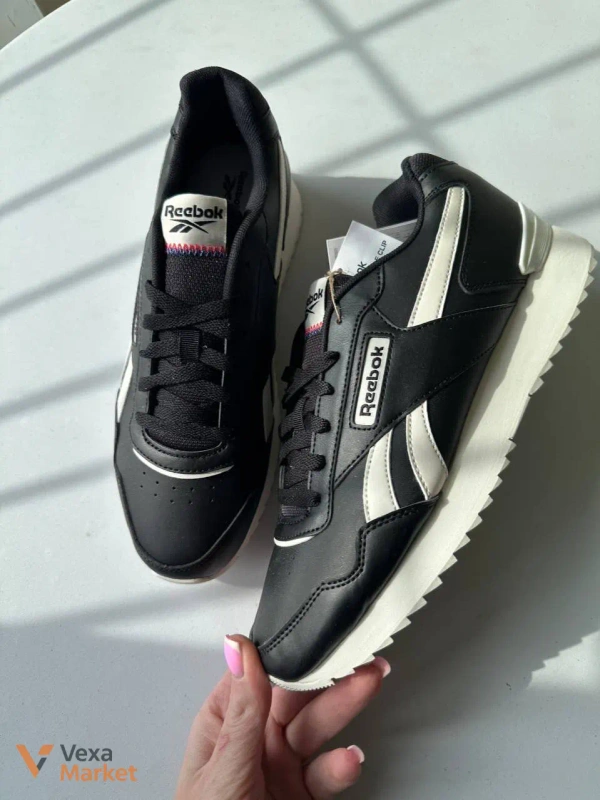 Кросівки Reebok Classic чорні екошкіра