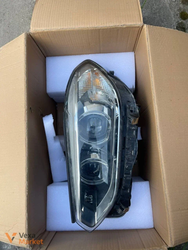 ΠΠ΅Π²Π°Ρ ΡΠ°ΡΠ° BMW G01 2018 Π‘Π¨Π Ρ Π±Π»ΠΎΠΊΠ°ΠΌΠΈ