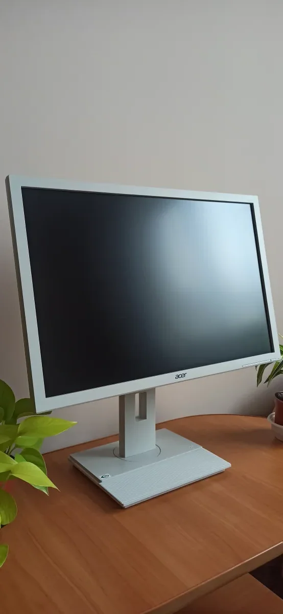 Монітор Acer B246WL 24" IPS 1920×1200 / HDMI / DisplayPort / USB Hub. СТАН - ІДЕАЛ!