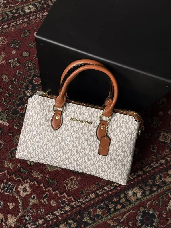 Сумка Michael Kors Crossbody чорний 20440-1 — фото 7