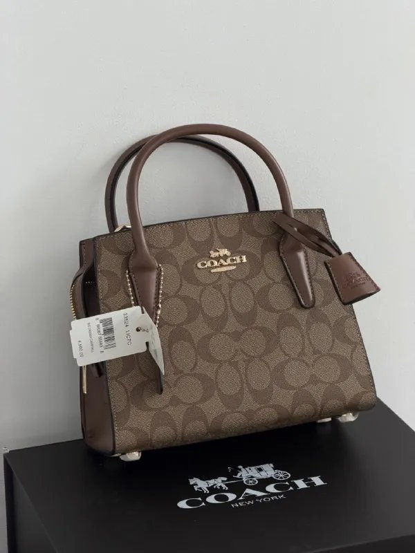 Сумка Coach Andrea Carryall шкіряна золота фурнітура — фото 8