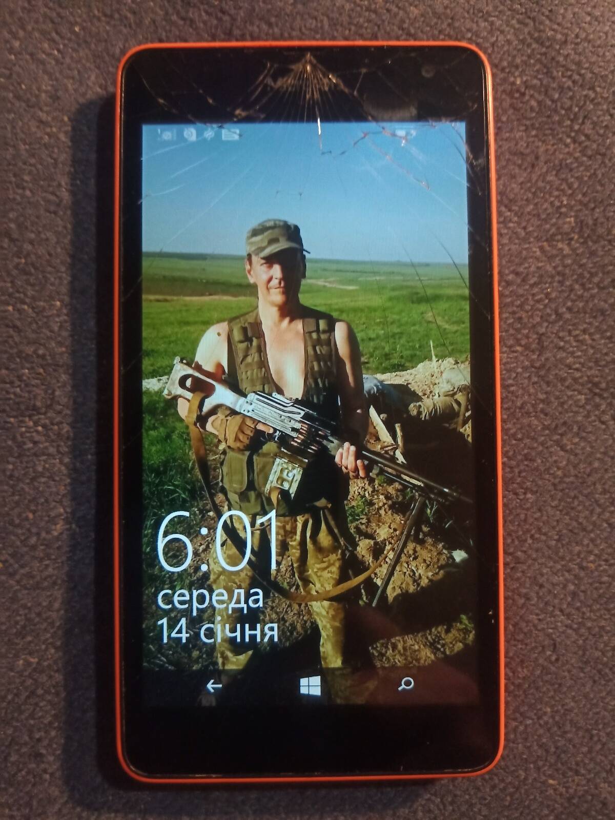 Смартфон Lumia RM-1090 Microsoft.