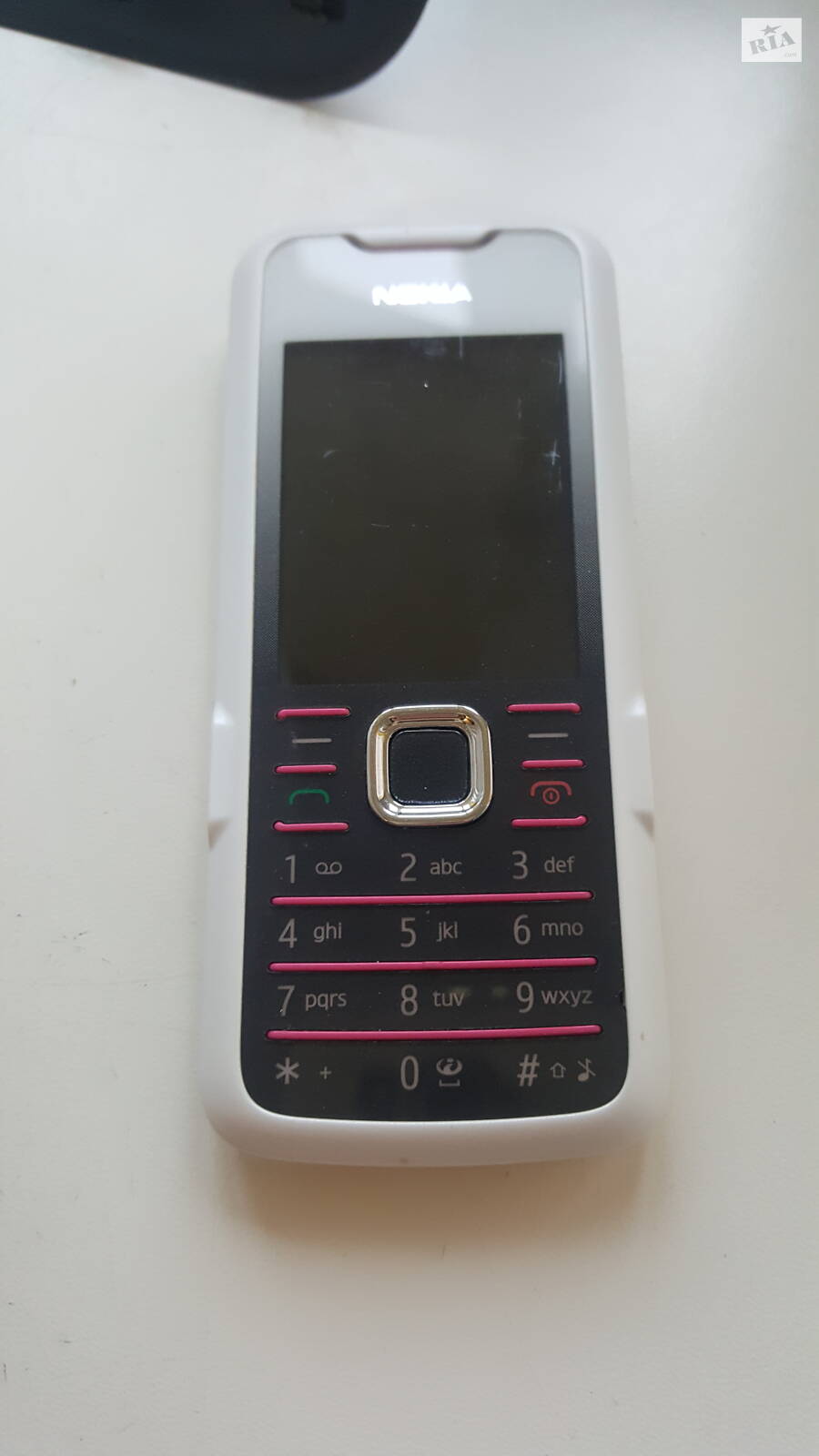 Телефон Nokia 7210