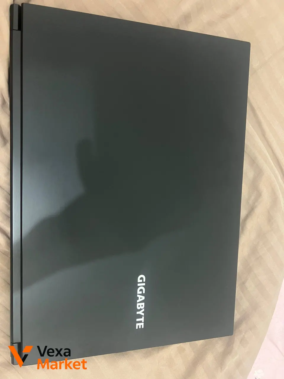 Ноутбук Gigabyte