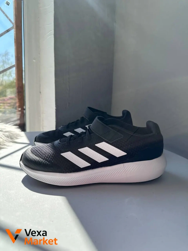 Кросівки ADIDAS ORIGINALS текстильні чорні розмір 38 — фото 4