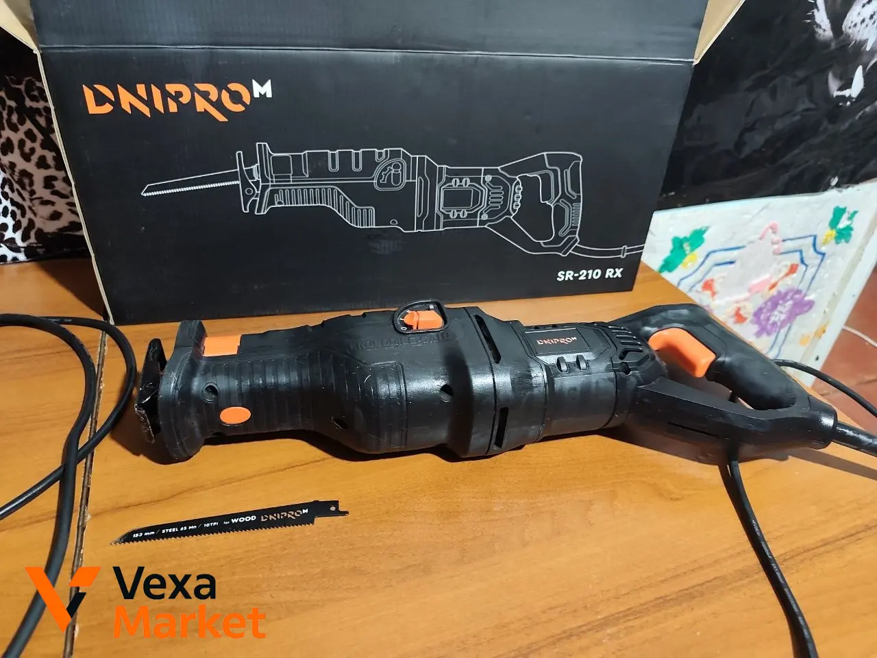 Шабельна пила Дніпро-М SR-210 RX