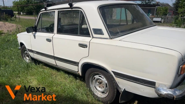 ВАЗ 21013 1985 года