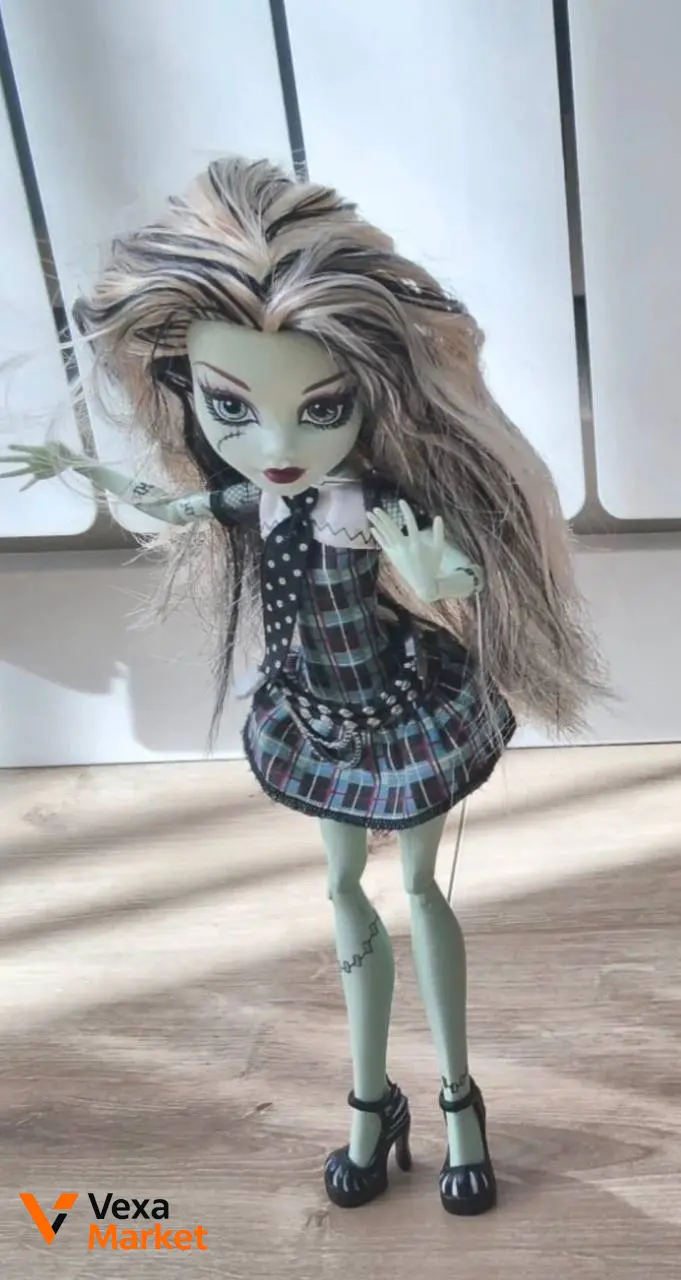 Кукла Monster High Фрэнки Штейн