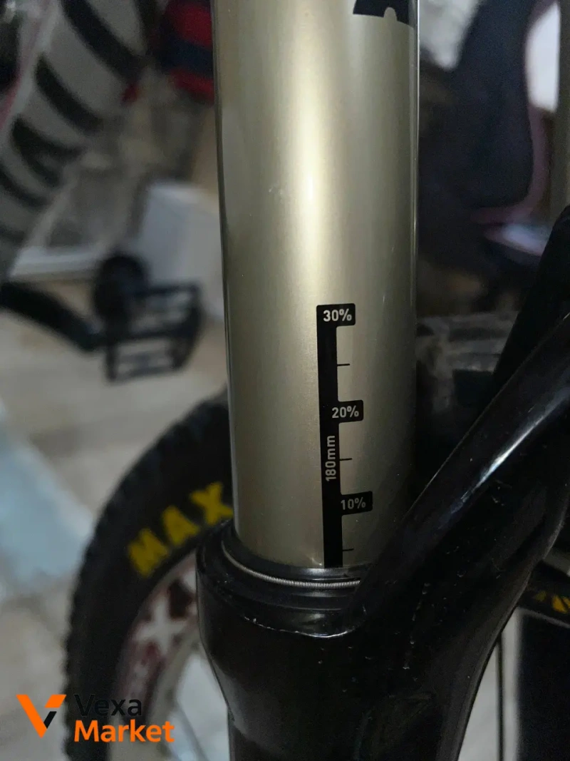Вилка Rock Shox Totem RC2 DH — фото 6